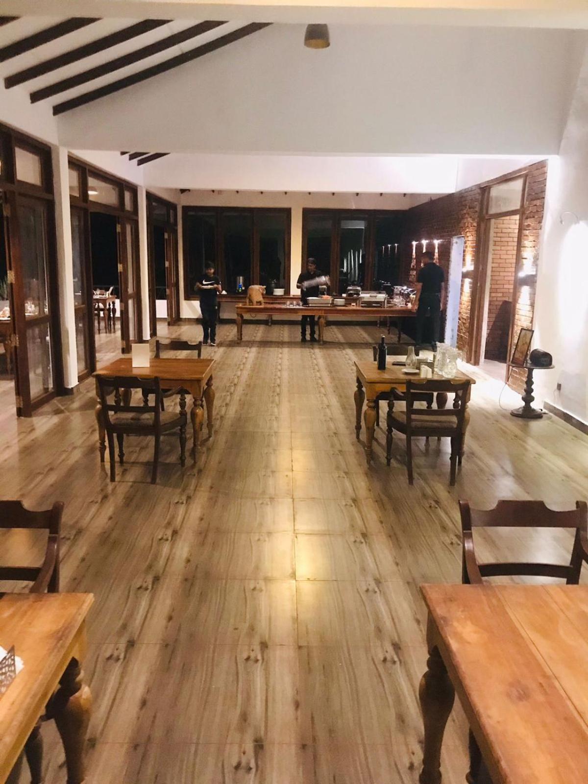 Hotel Ceylon Breeze Sigiriya Exteriér fotografie